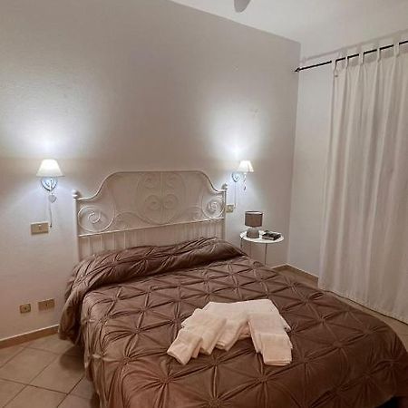 Casa Sabry Apartment Olbia Bagian luar foto